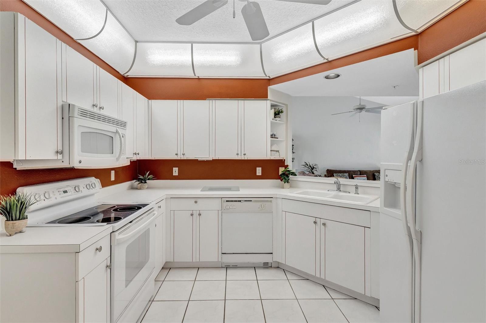 Image 30 of 69 For 5430 Fair Oaks Street 5430