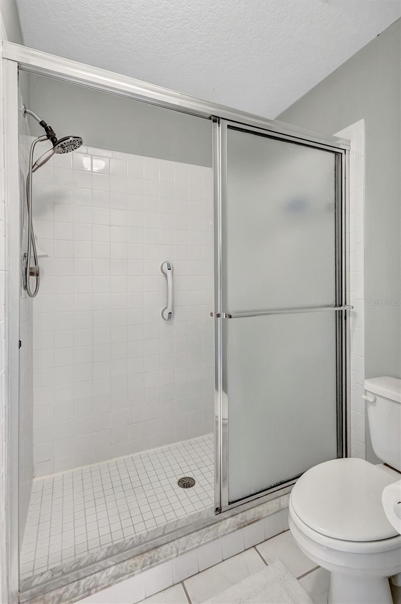 Image 38 of 69 For 5430 Fair Oaks Street 5430