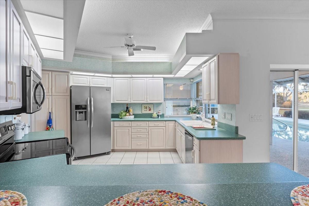 Image 20 of 99 For 3002 Wilderness Boulevard W