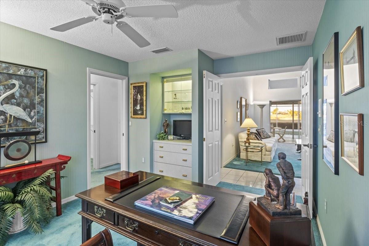 Image 33 of 99 For 3002 Wilderness Boulevard W