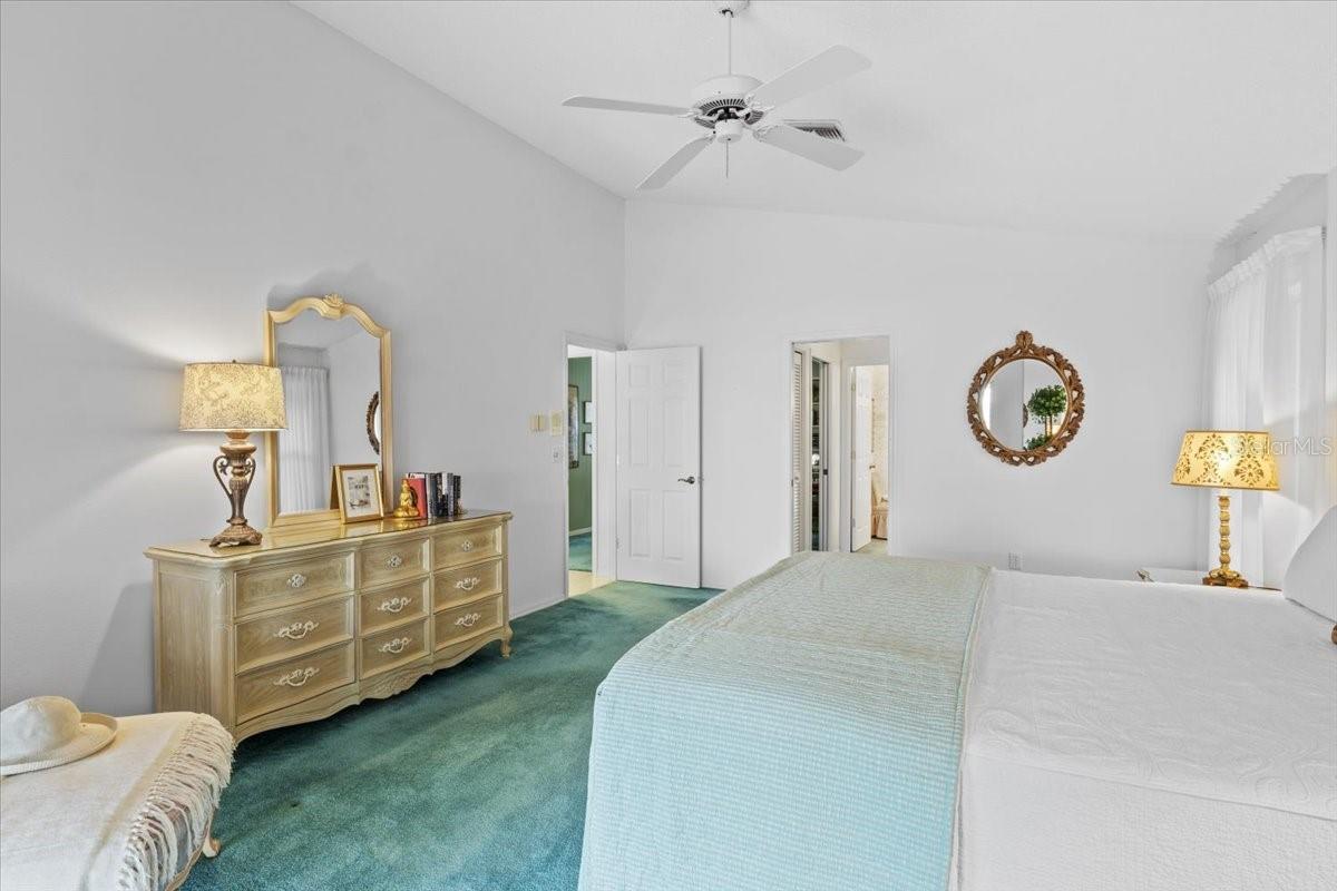 Image 36 of 99 For 3002 Wilderness Boulevard W