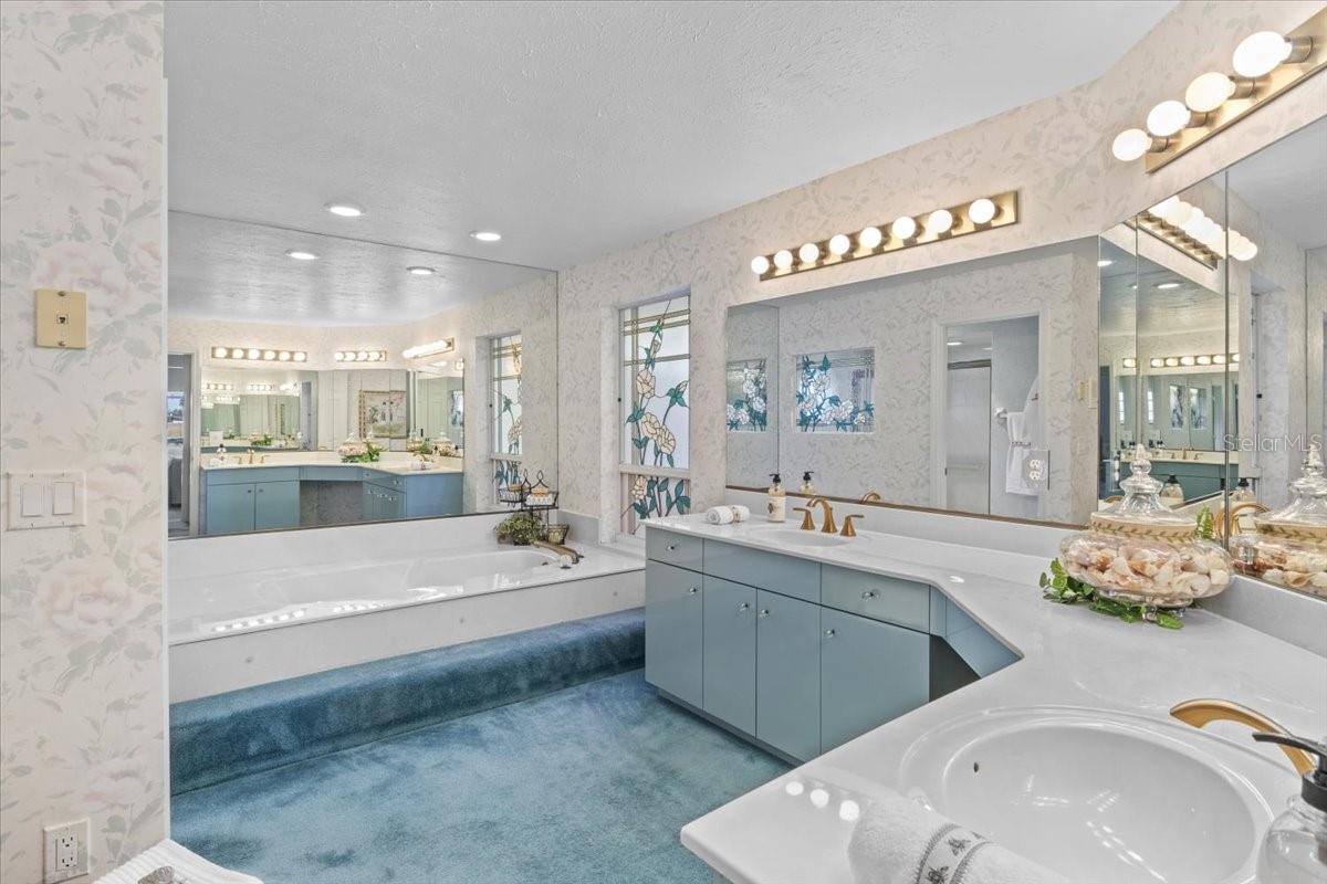 Image 39 of 99 For 3002 Wilderness Boulevard W