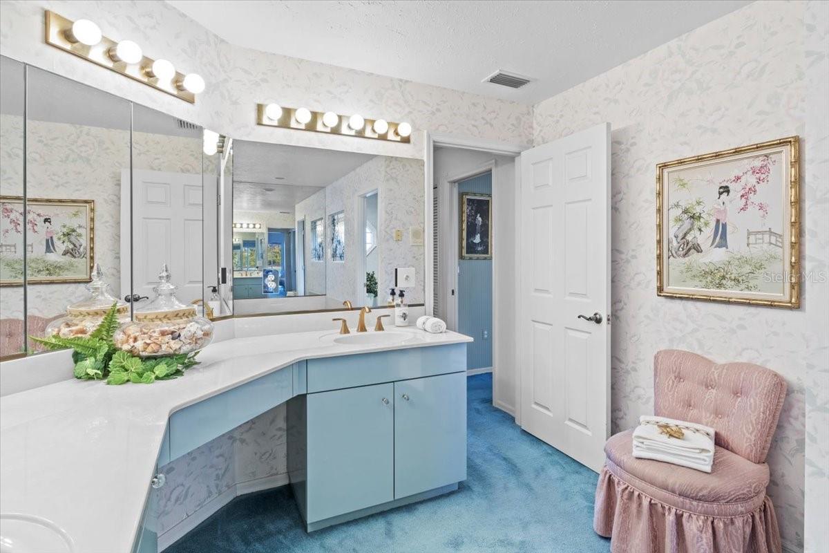 Image 41 of 99 For 3002 Wilderness Boulevard W