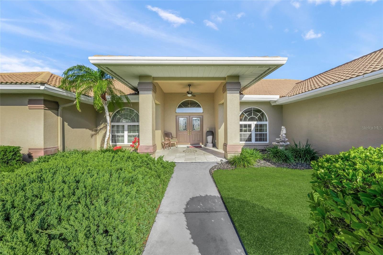 Image 12 of 80 For 8890 Misty Creek Drive