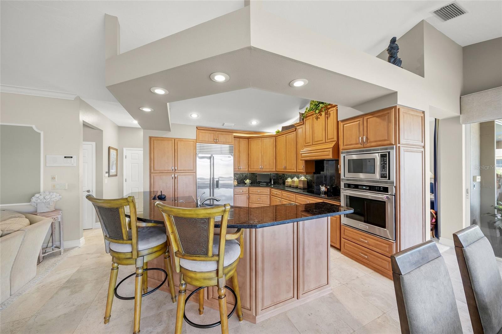 Image 21 of 80 For 8890 Misty Creek Drive