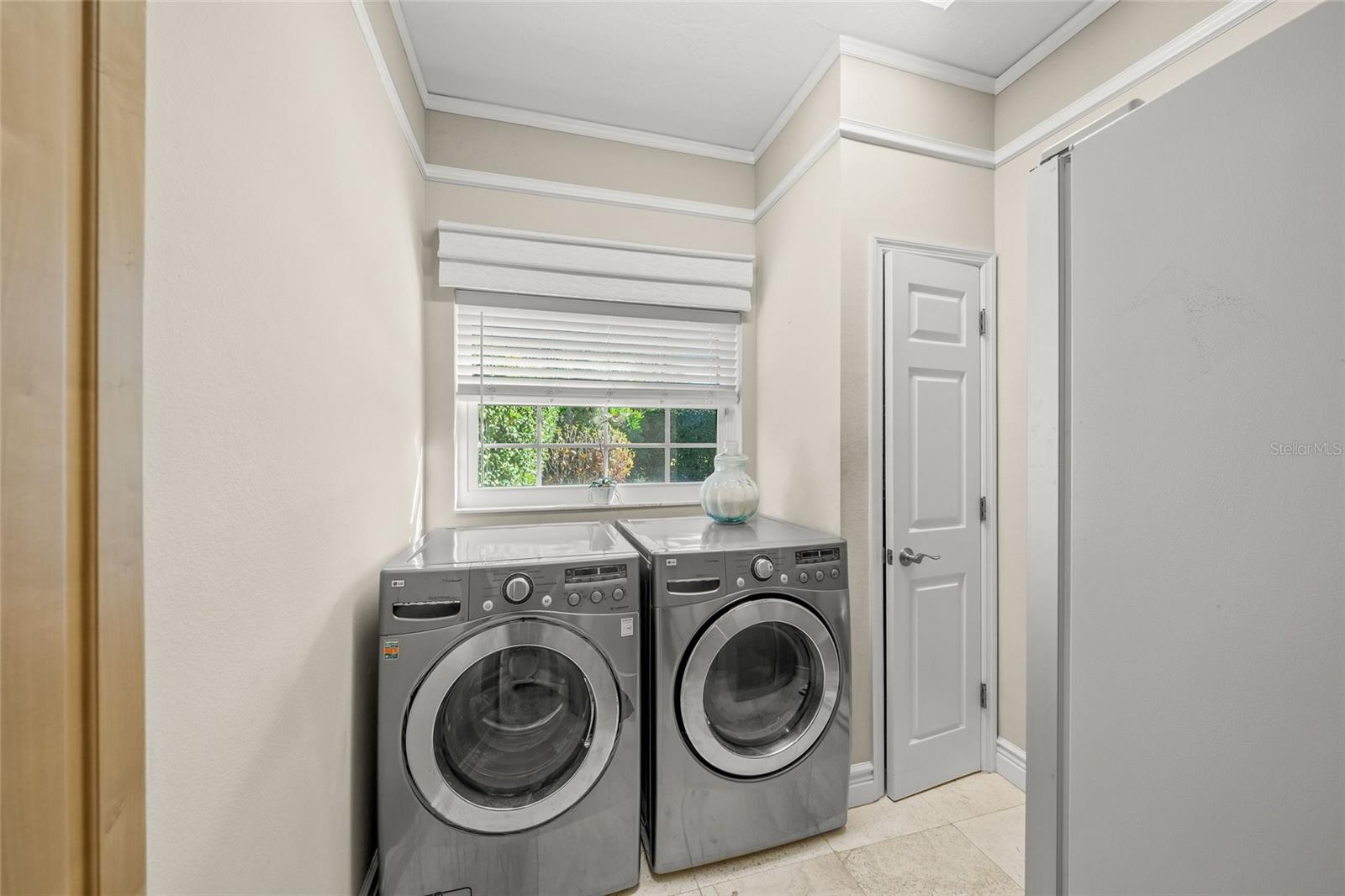 Image 43 of 80 For 8890 Misty Creek Drive