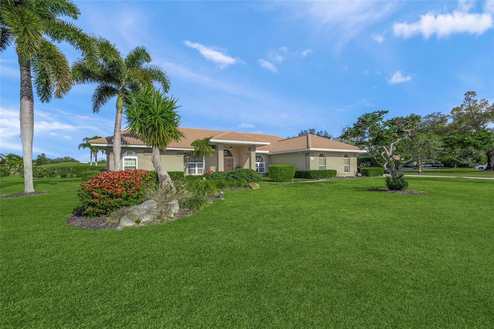 Image 8 of 80 For 8890 Misty Creek Drive