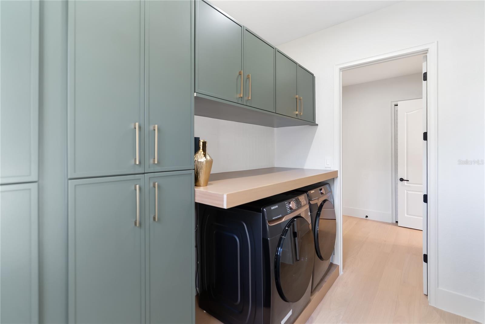 Image 11 of 41 For 11007 Big Bass Place