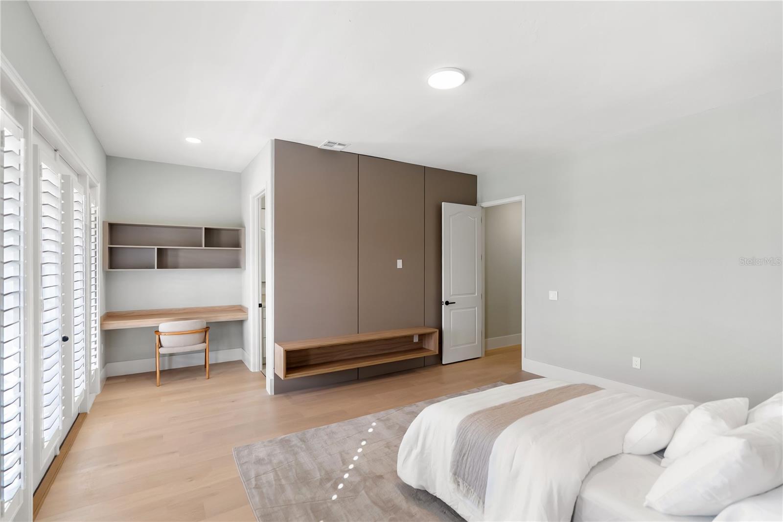 Image 26 of 41 For 11007 Big Bass Place