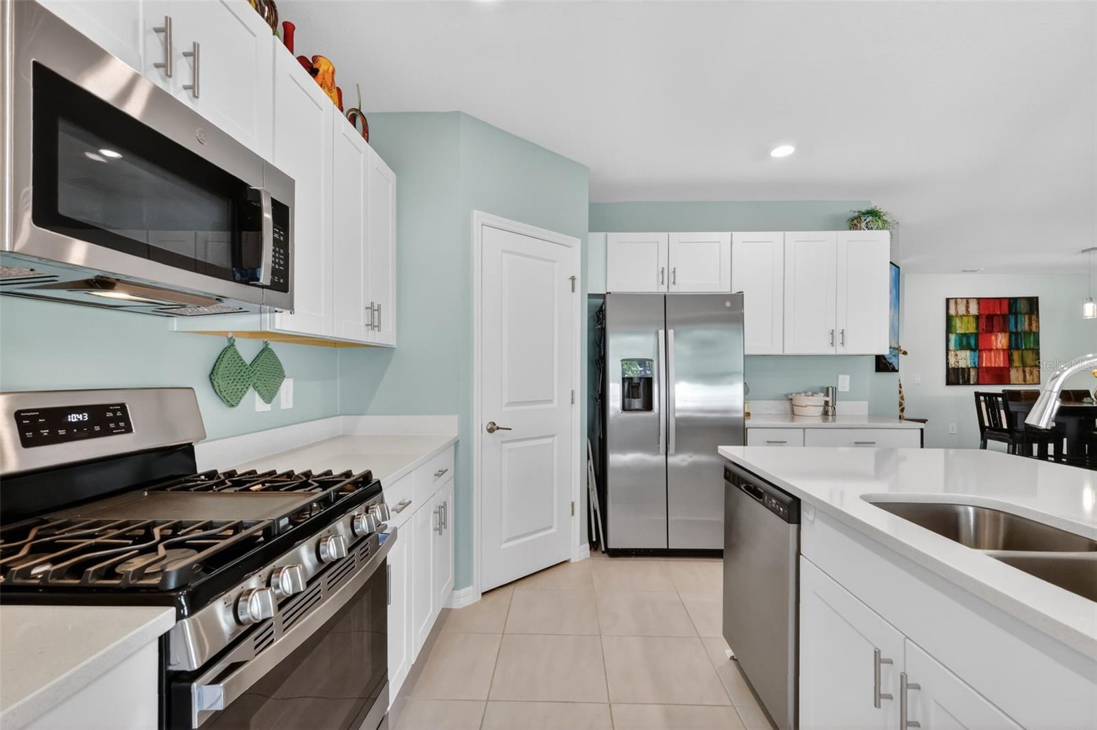 Image 14 of 40 For 33692 Sky Blossom Circle