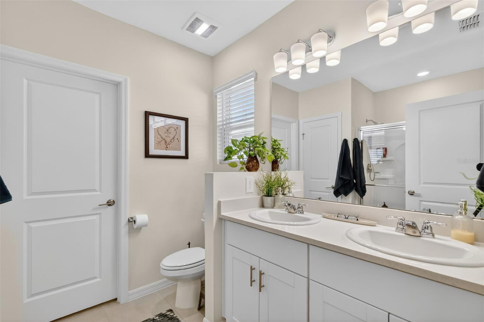 Image 21 of 40 For 33692 Sky Blossom Circle