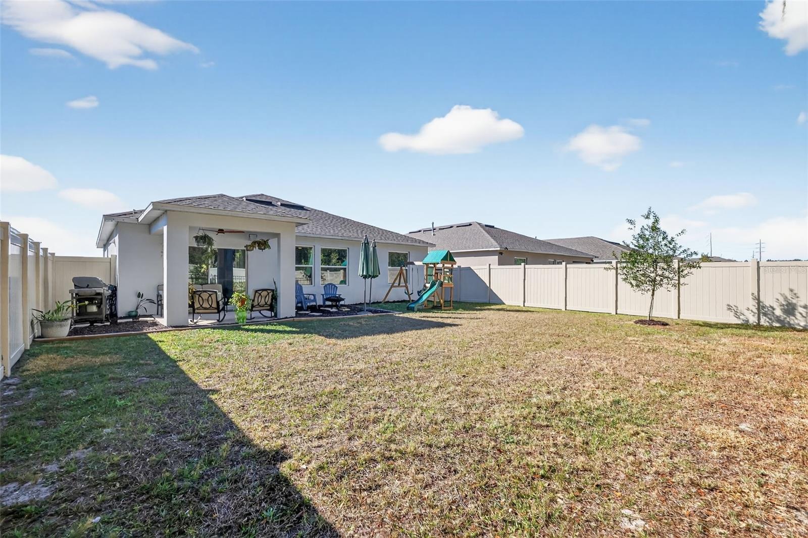 Image 36 of 40 For 33692 Sky Blossom Circle