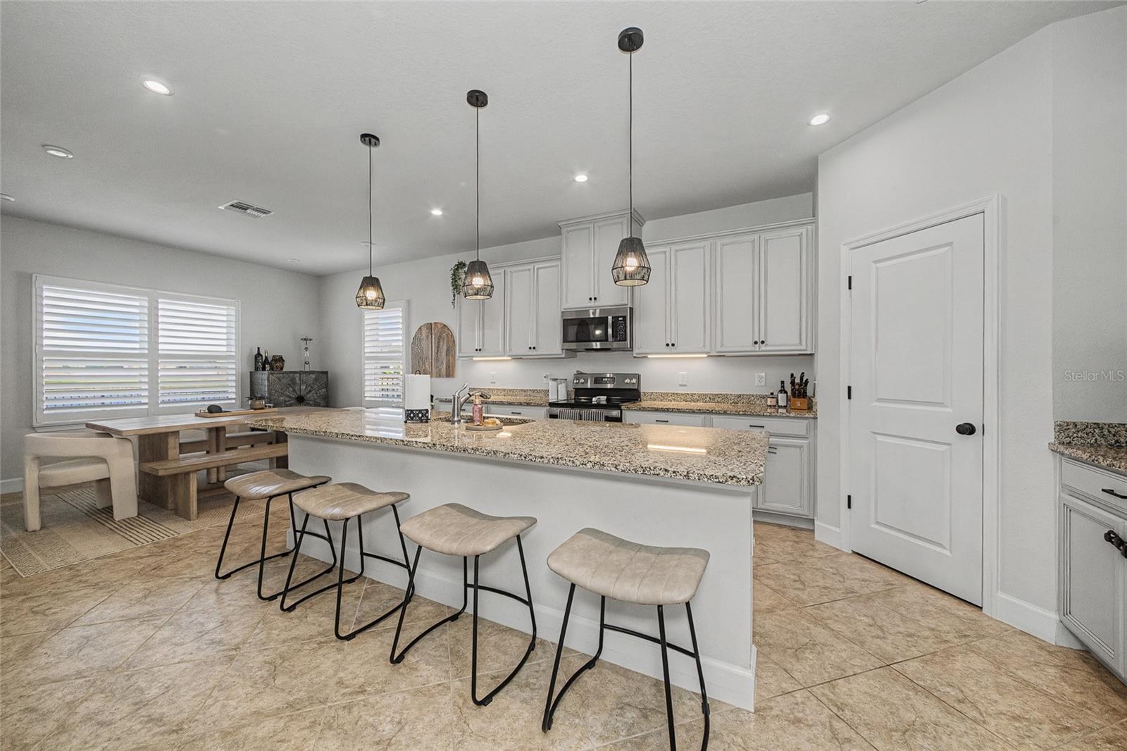 Image 21 of 44 For 6413 114th Avenue E