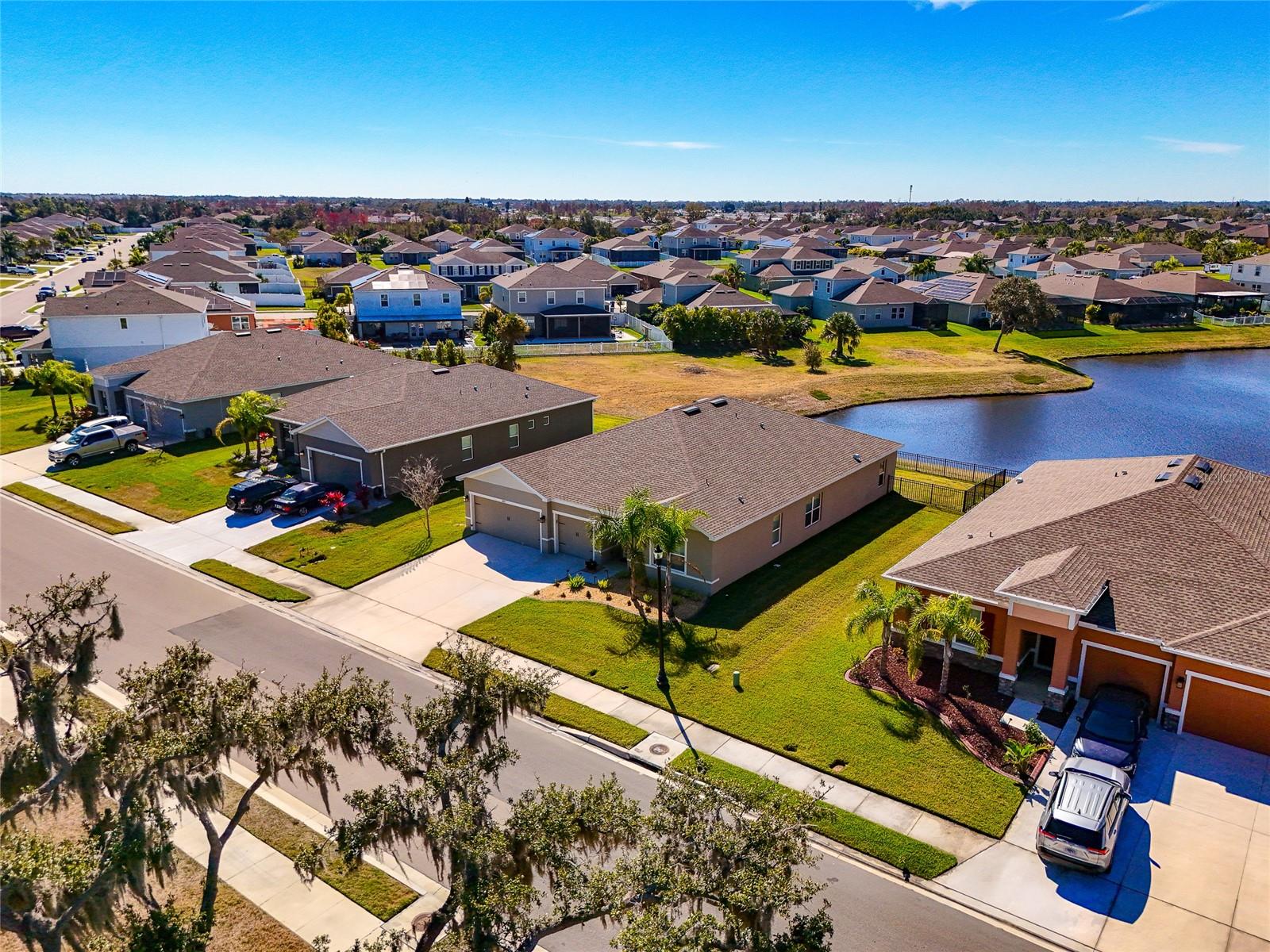 Image 4 of 44 For 6413 114th Avenue E