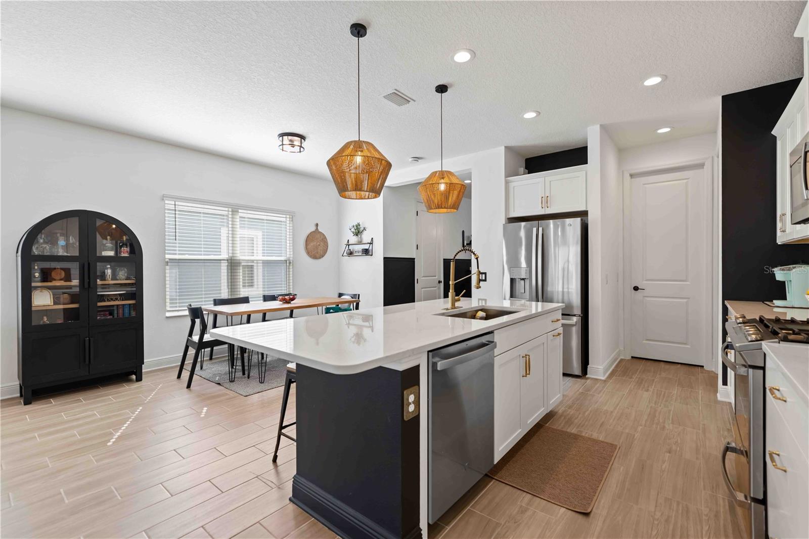 Image 11 of 71 For 10116 Cross River Trail