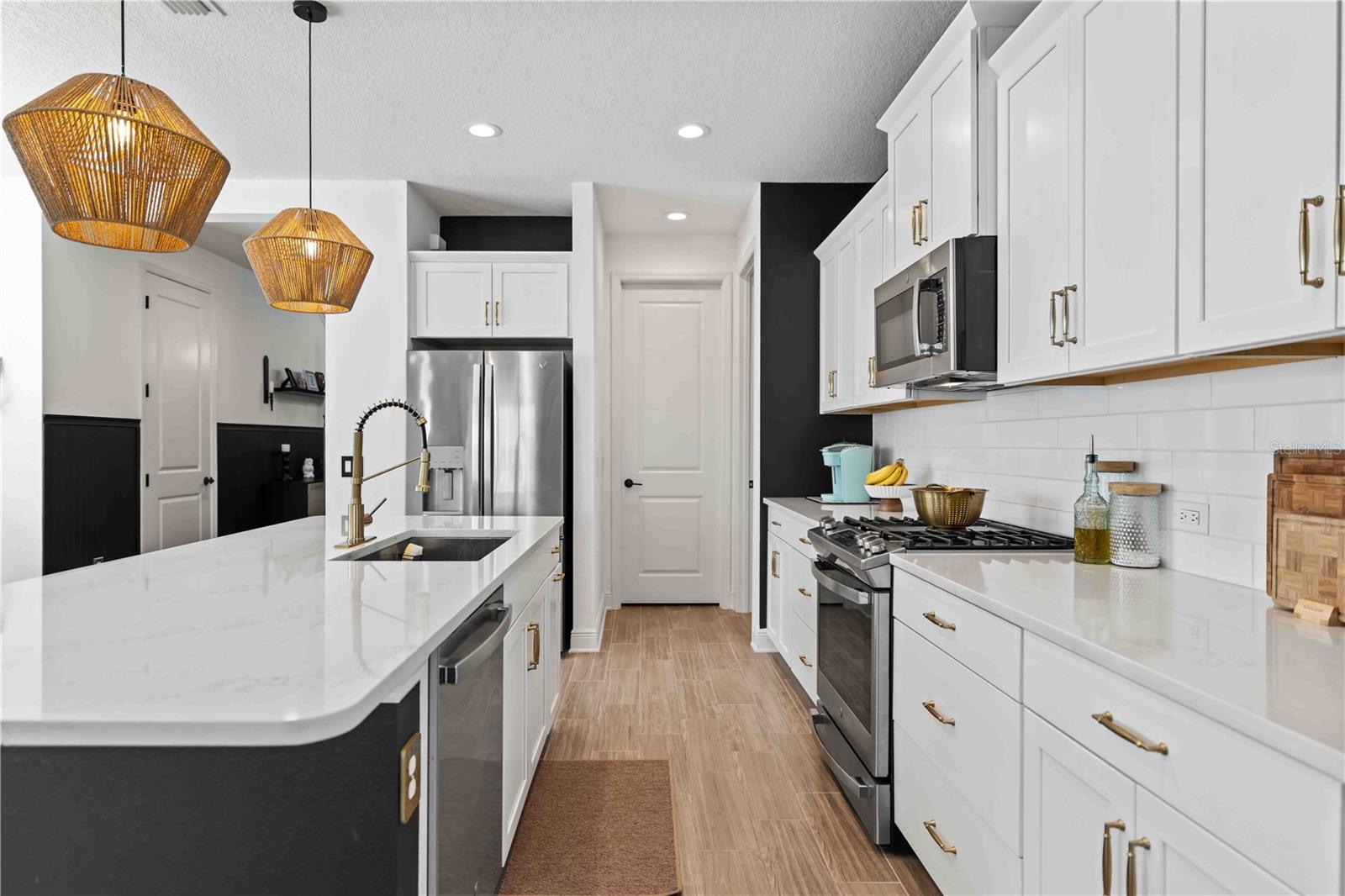 Image 12 of 71 For 10116 Cross River Trail