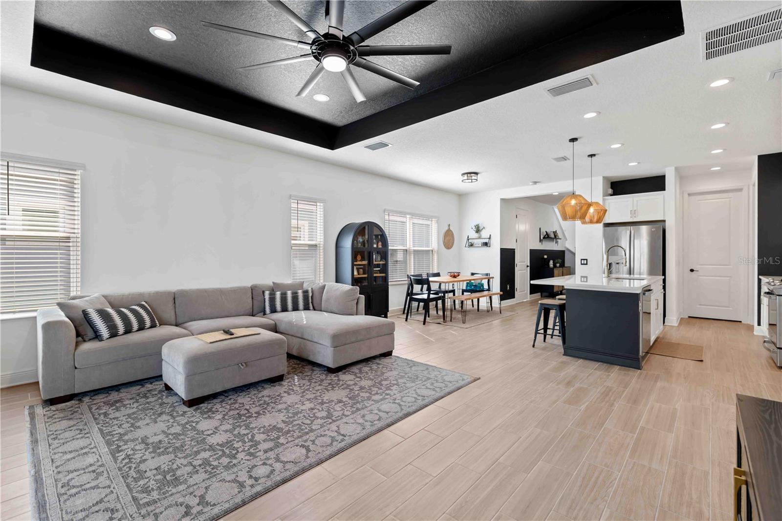 Image 17 of 71 For 10116 Cross River Trail