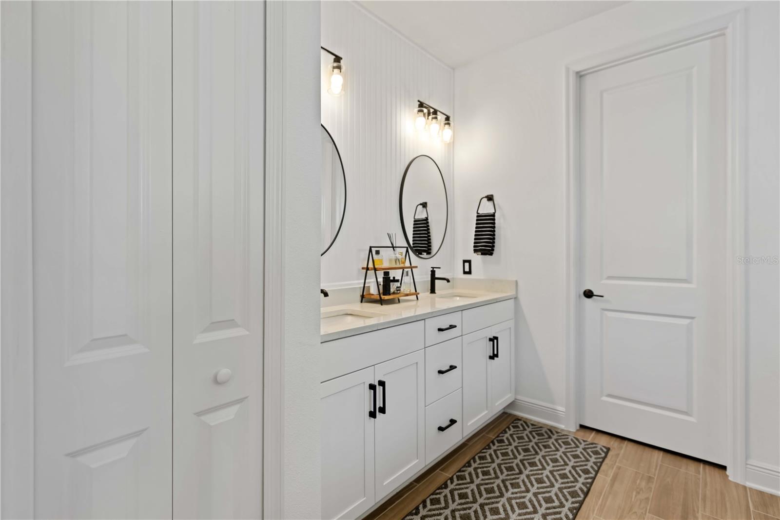 Image 20 of 71 For 10116 Cross River Trail