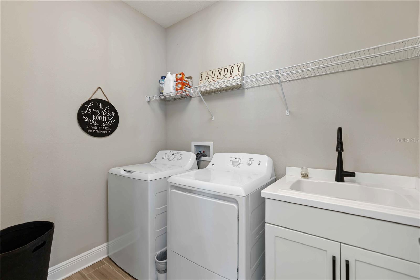 Image 24 of 71 For 10116 Cross River Trail