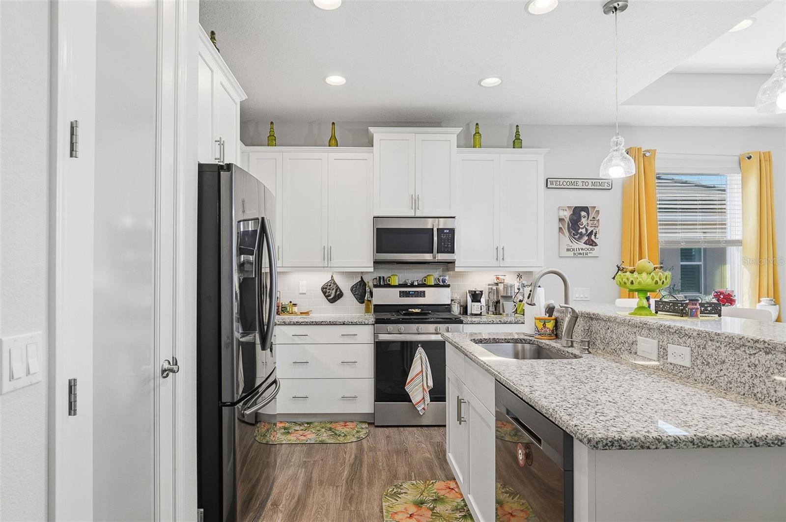 Image 23 of 63 For 7522 Campus Cove