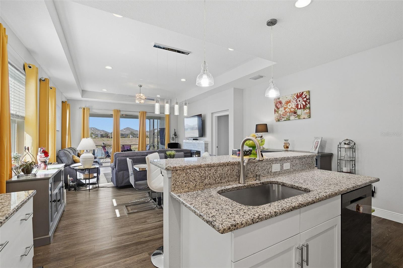 Image 25 of 63 For 7522 Campus Cove