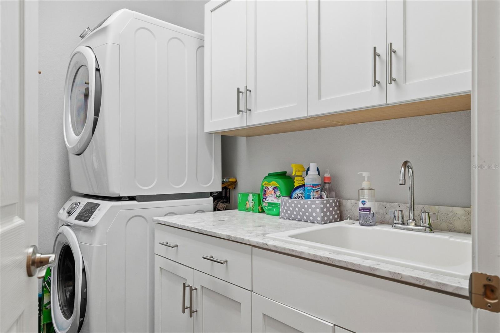 Image 39 of 63 For 7522 Campus Cove