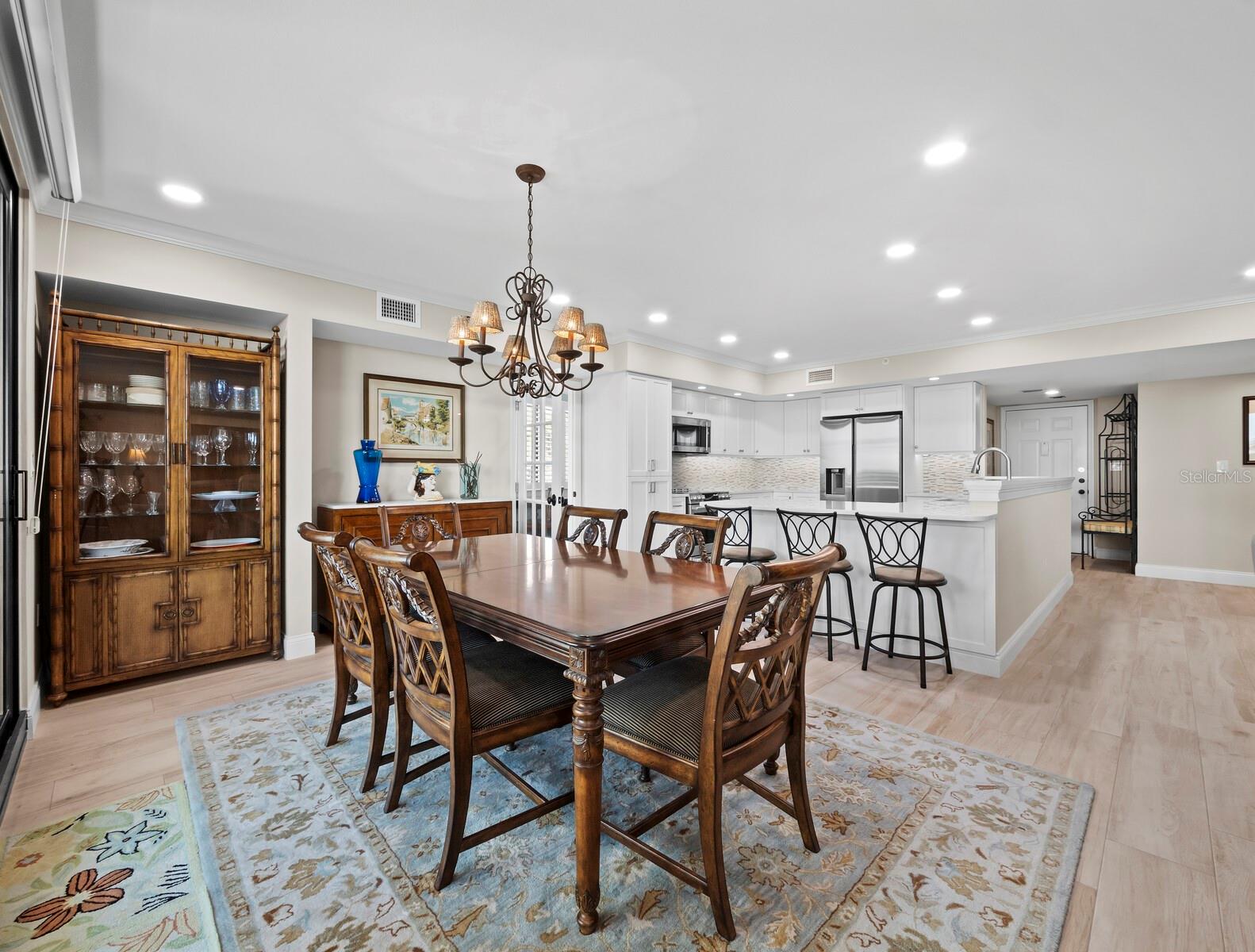 Image 12 of 57 For 1485 Gulf Of Mexico Drive 110