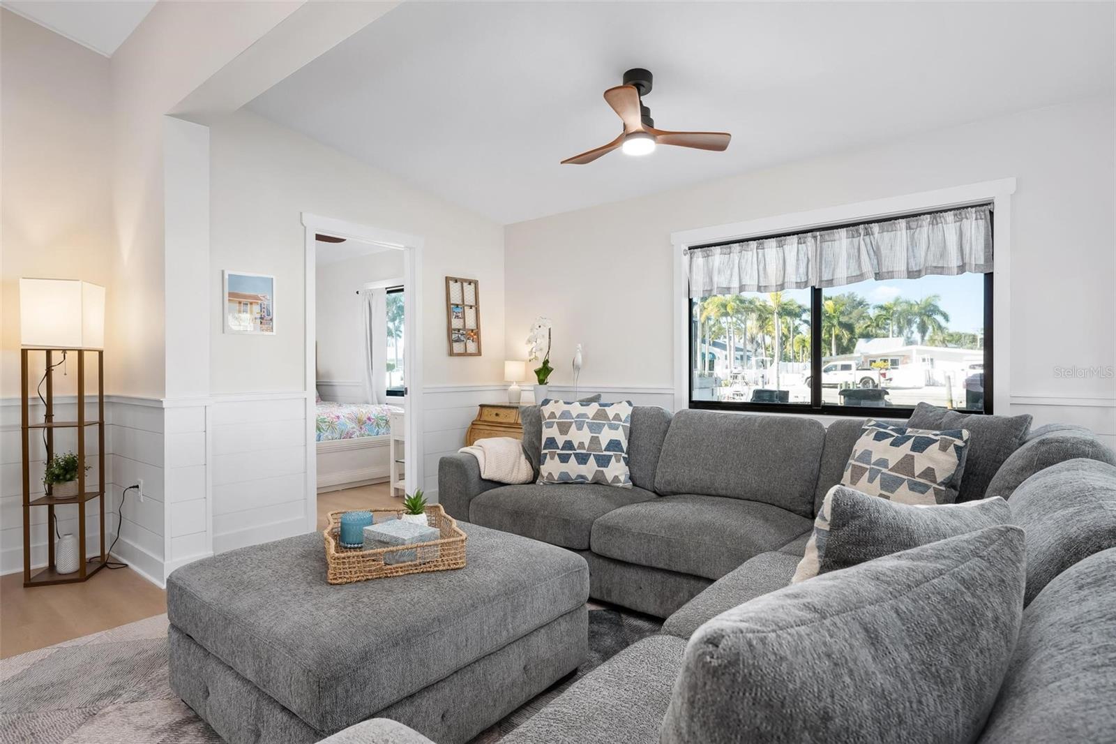 Image 8 of 67 For 401 28th Street