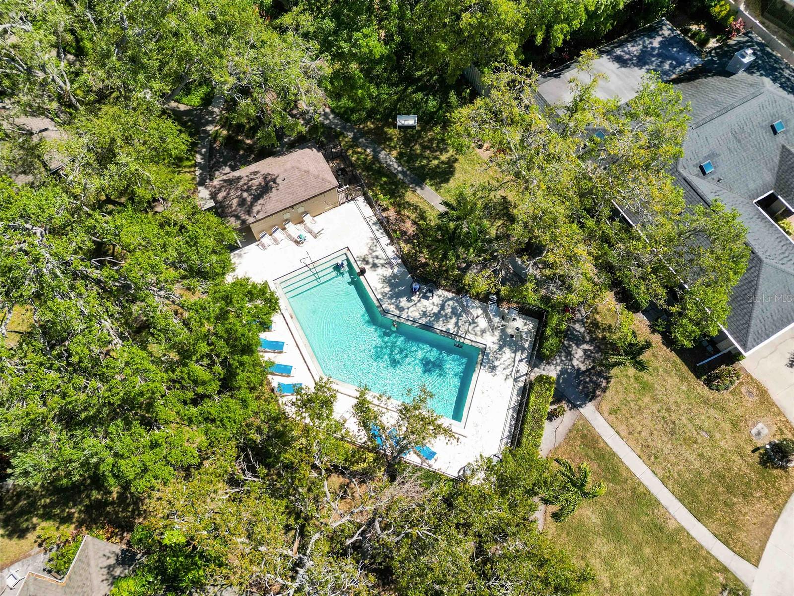 Image 27 of 29 For 6905 Arbor Oaks Ct