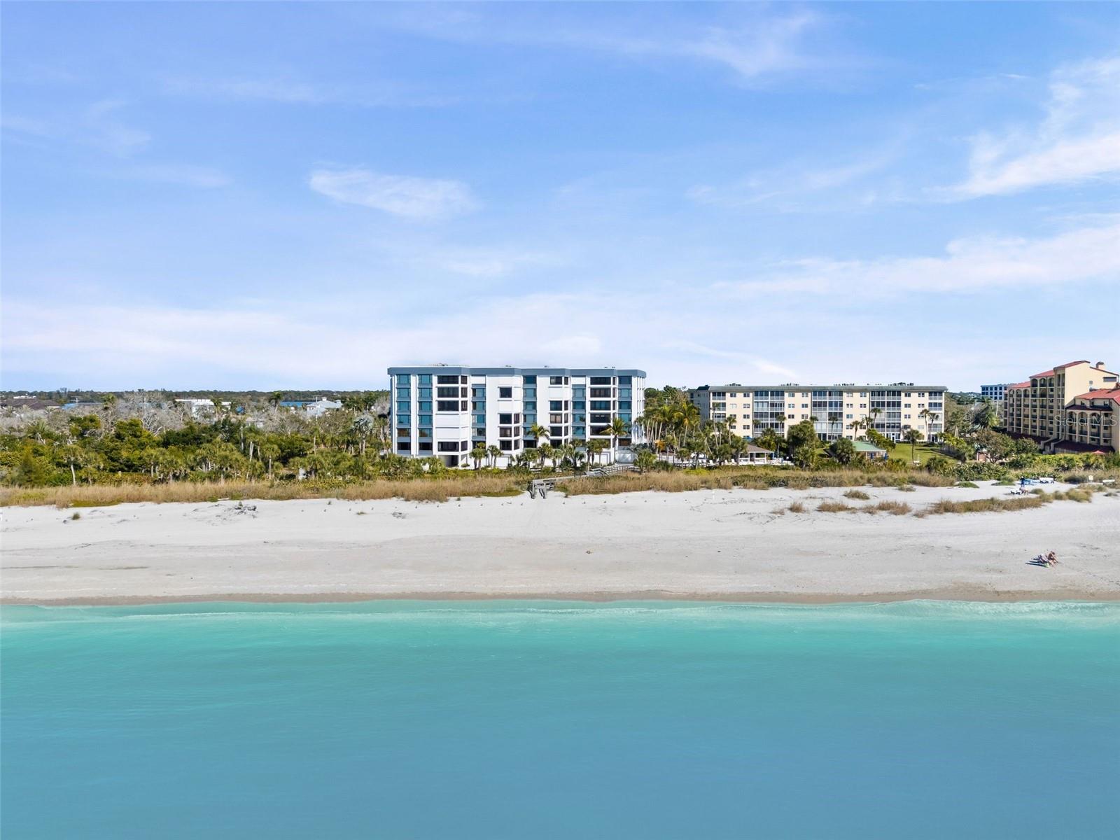 Image 31 of 46 For 8600 Midnight Pass Road 301