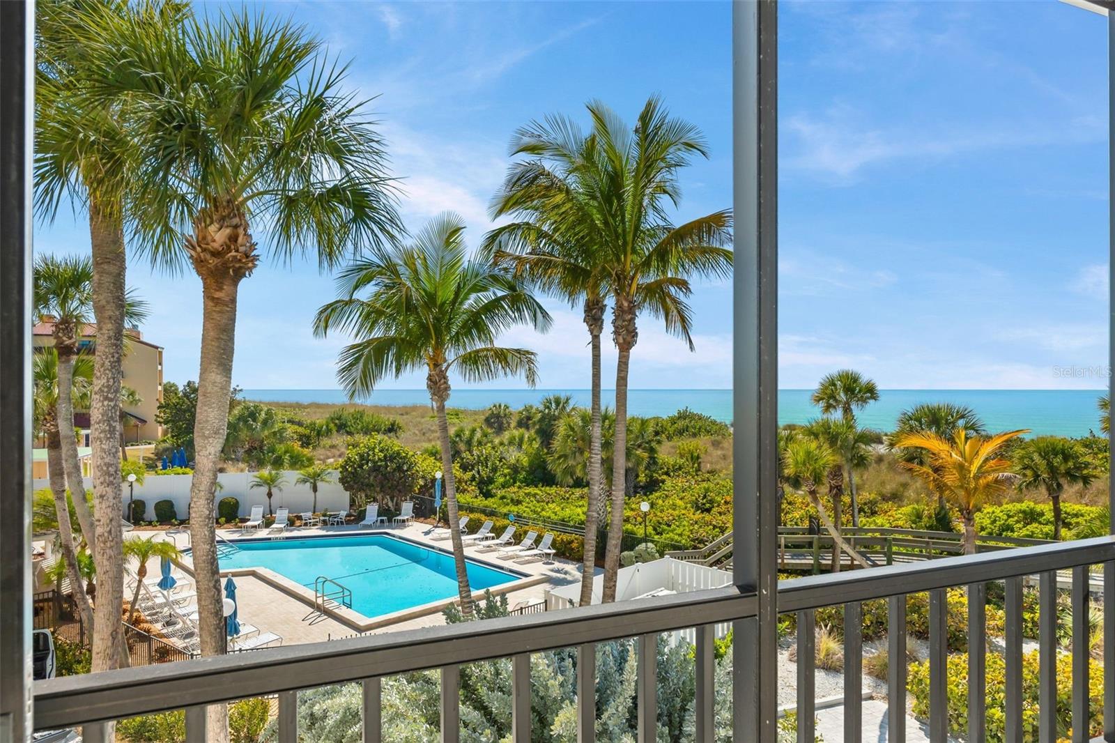 Image 6 of 46 For 8600 Midnight Pass Road 301