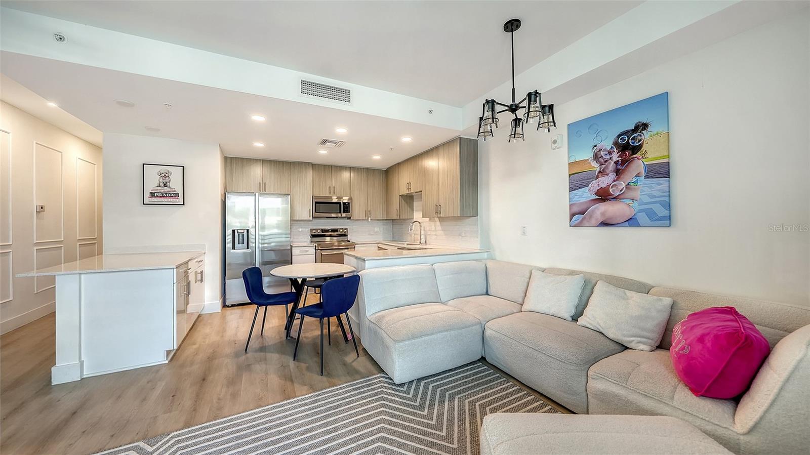 Image 4 of 60 For 1709 Tamiami Trail 223