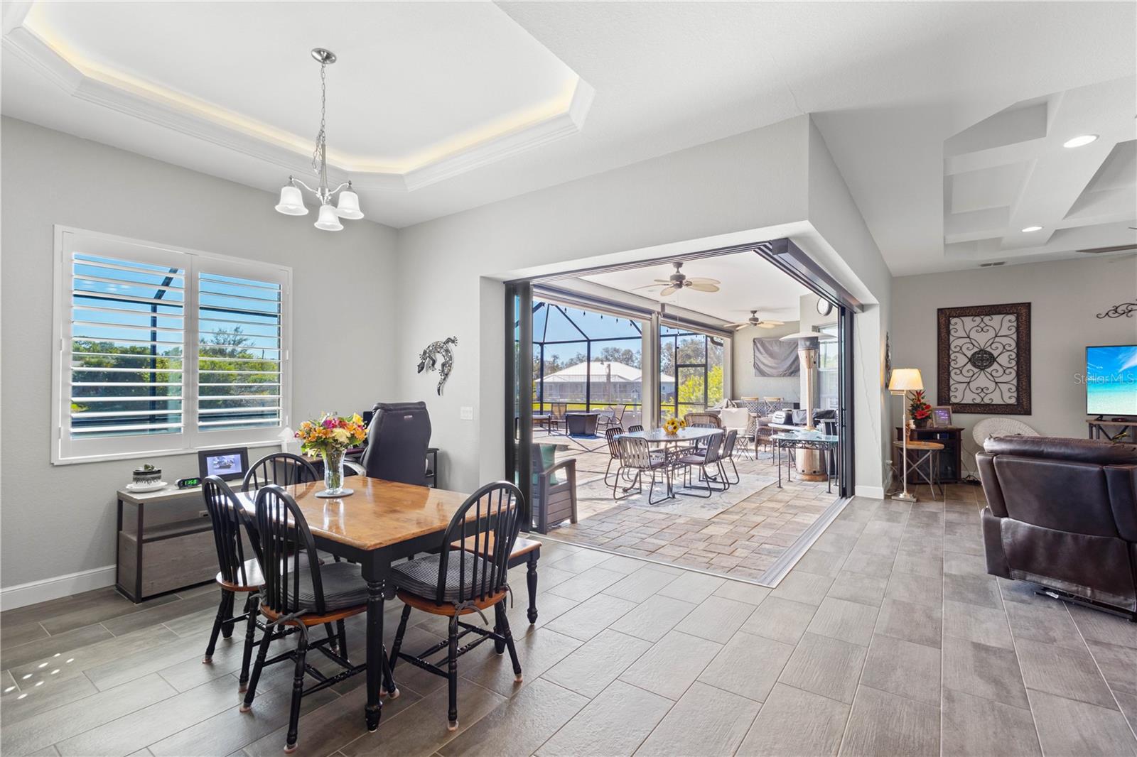 Image 11 of 31 For 17220 Pheasant Circle