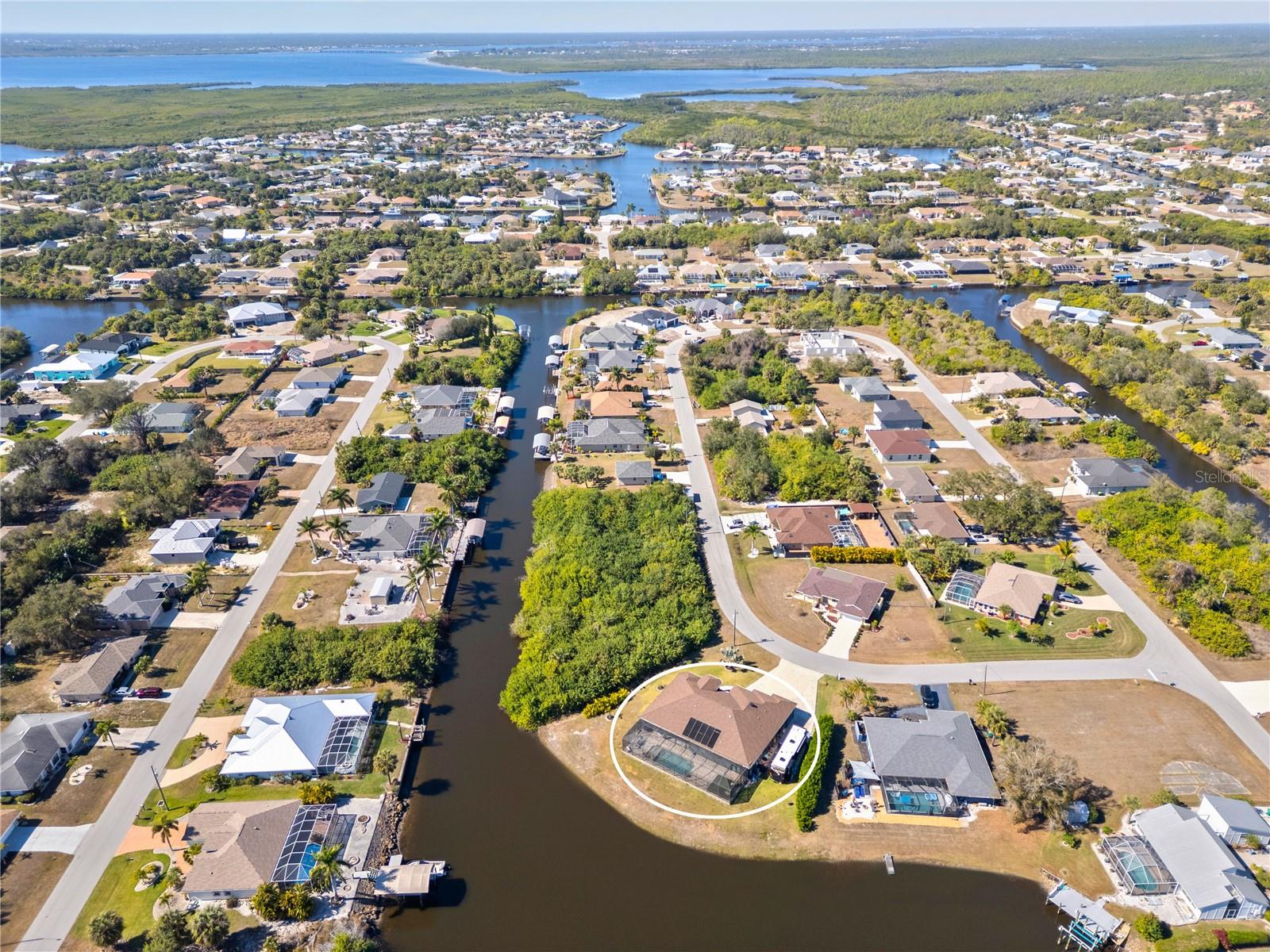 Image 4 of 31 For 17220 Pheasant Circle