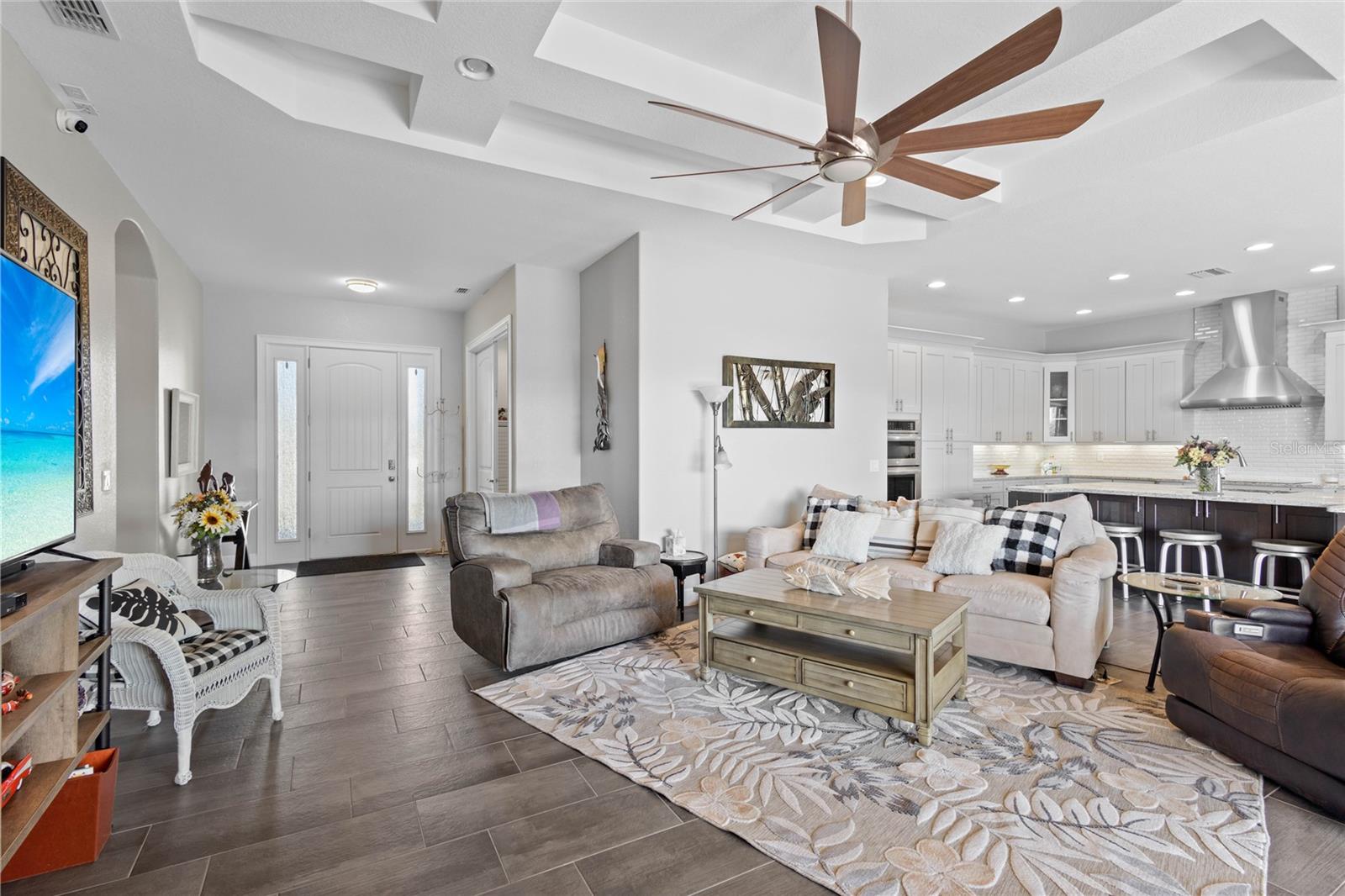 Image 7 of 31 For 17220 Pheasant Circle