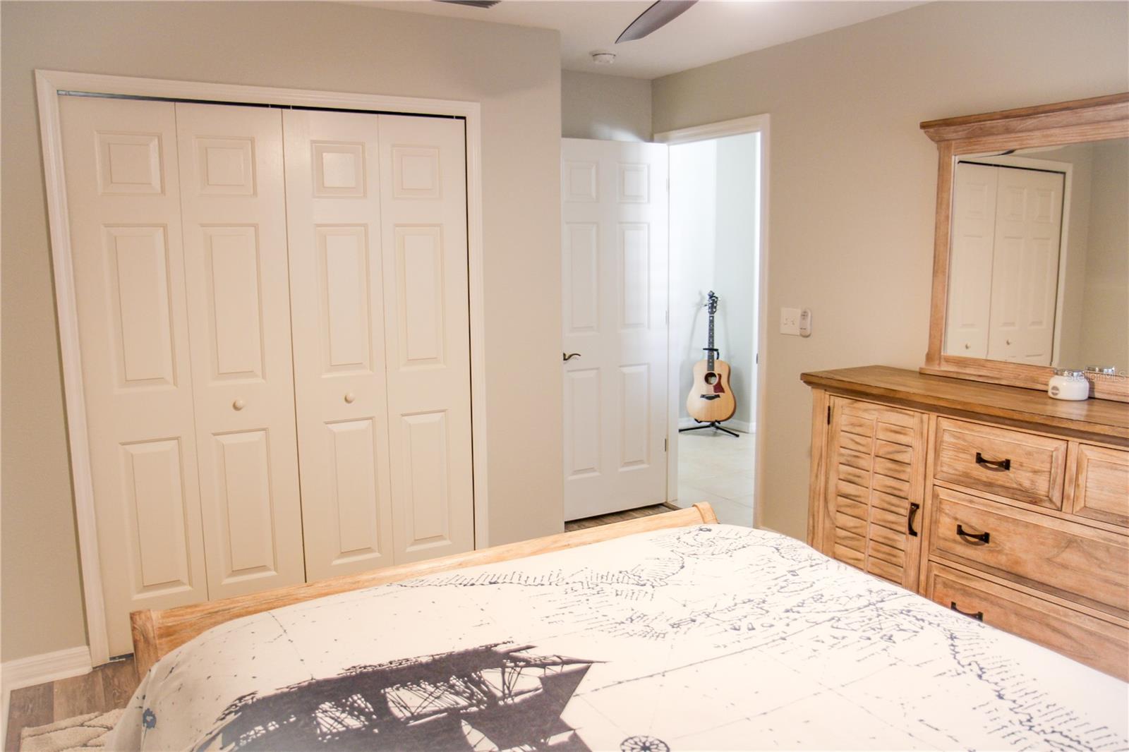 Image 10 of 31 For 4015 Kingsfield Drive