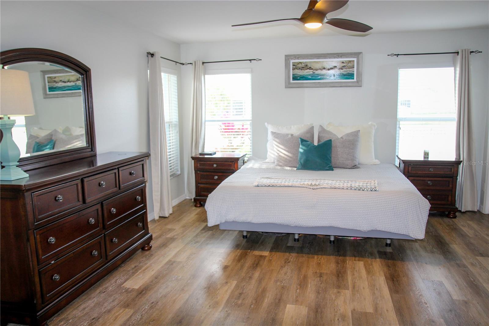 Image 14 of 31 For 4015 Kingsfield Drive