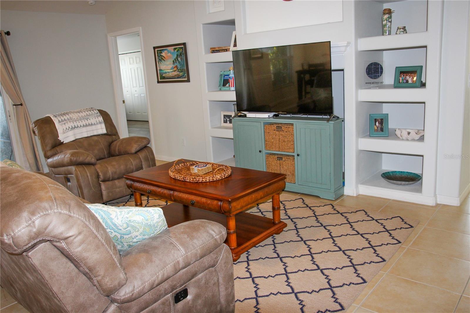 Image 5 of 31 For 4015 Kingsfield Drive