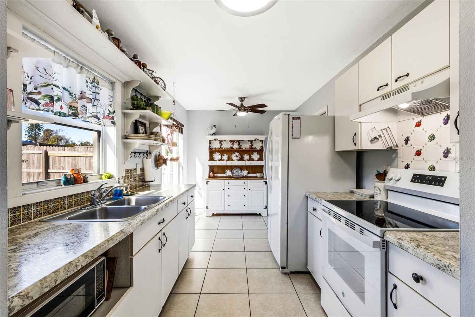 Image 7 of 42 For 3515 5th Avenue W