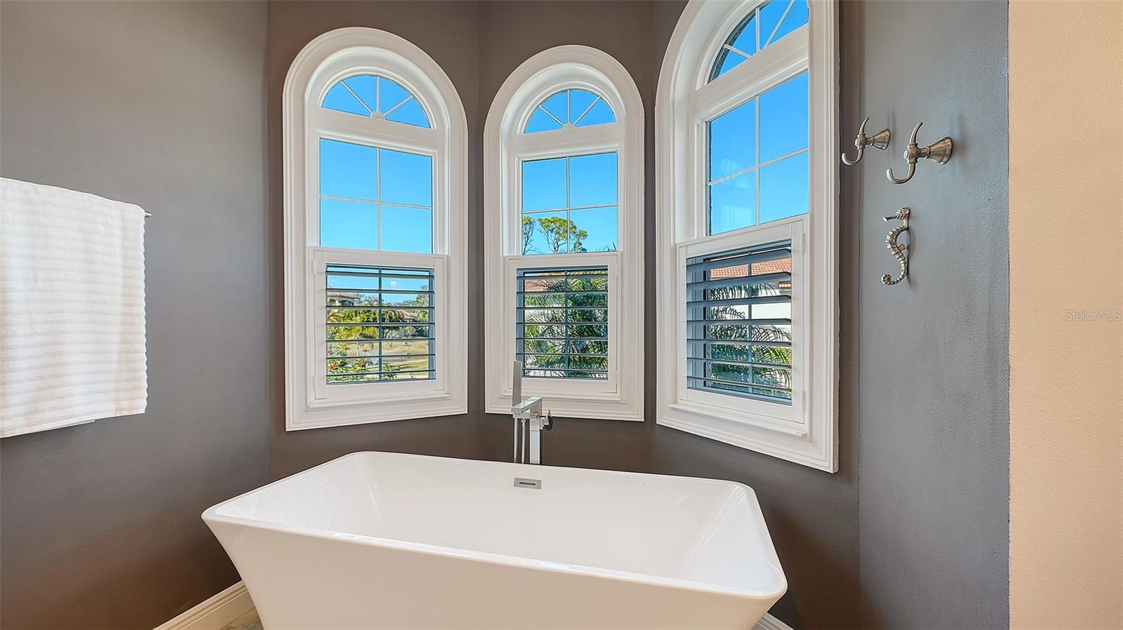 Image 23 of 56 For 4955 Topsail Drive