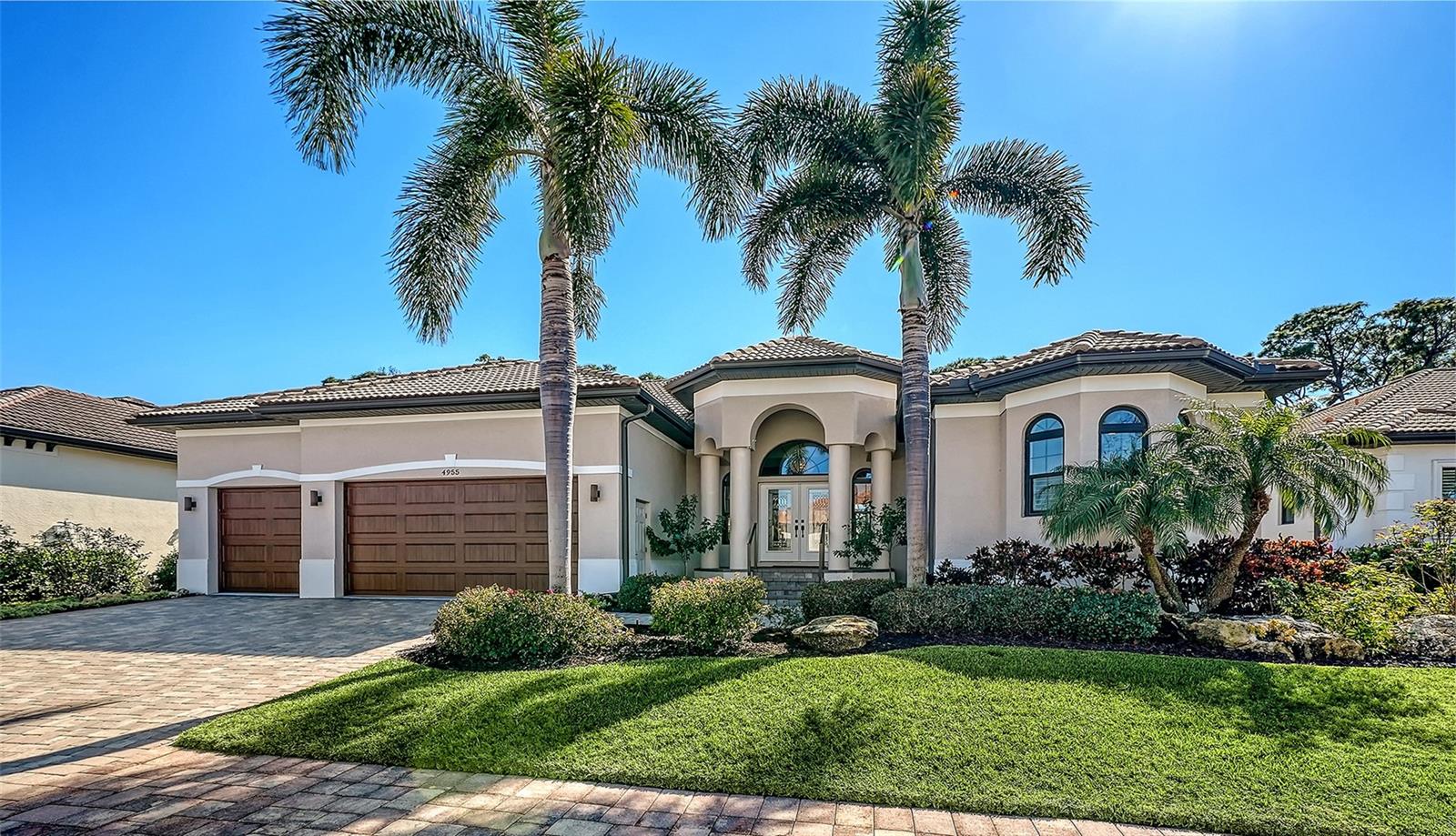 Image 5 of 56 For 4955 Topsail Drive