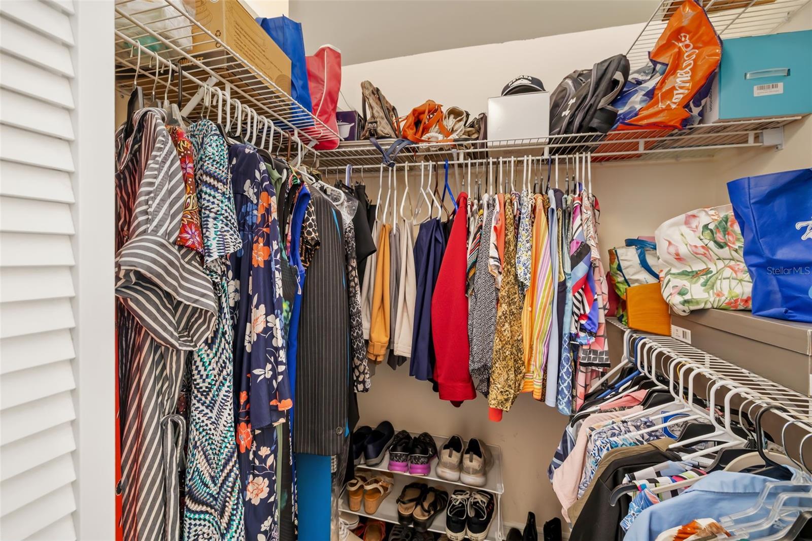 Image 33 of 64 For 8072 Glenbrooke Lane