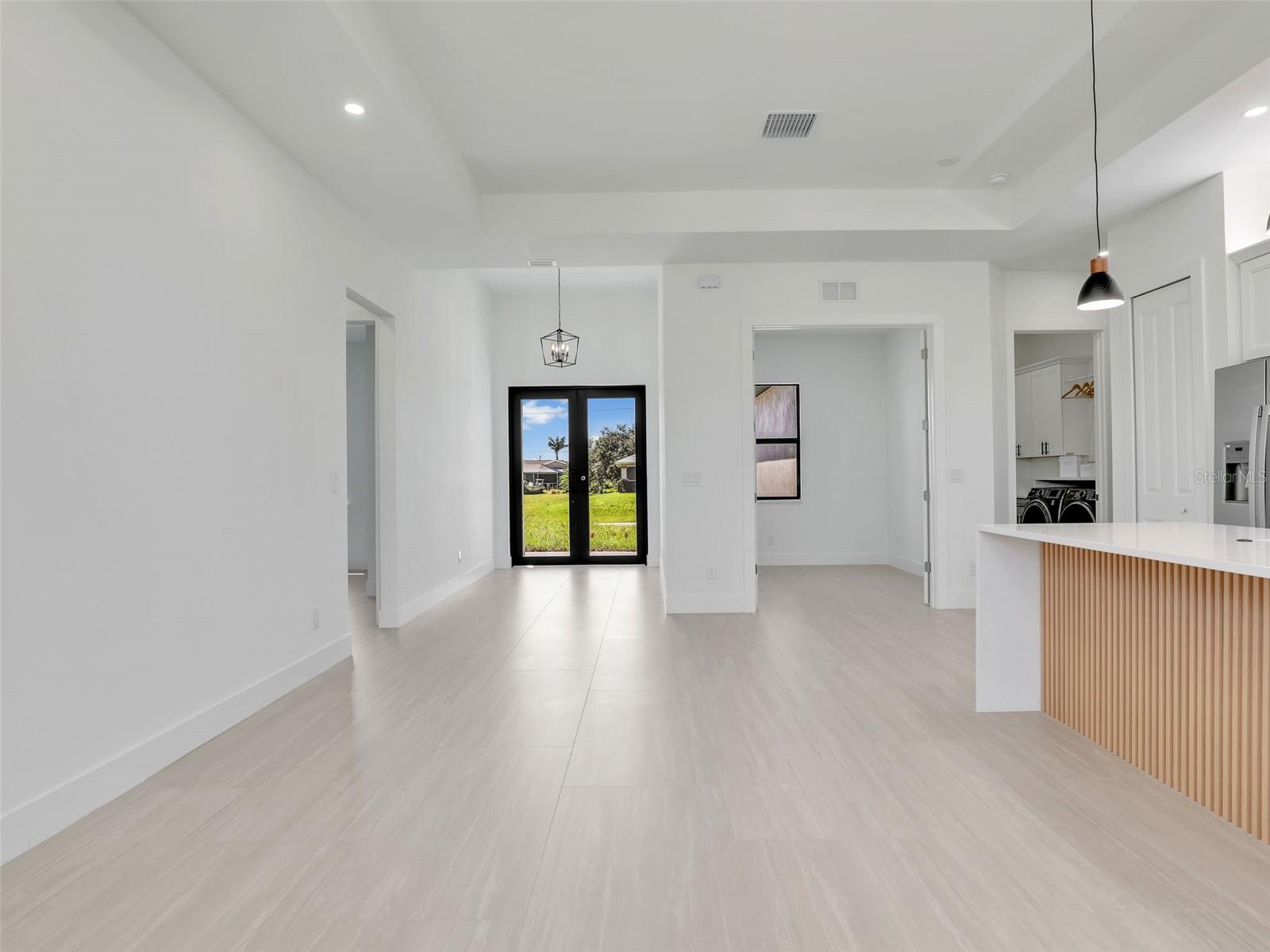 Image 7 of 41 For 405 14th Street