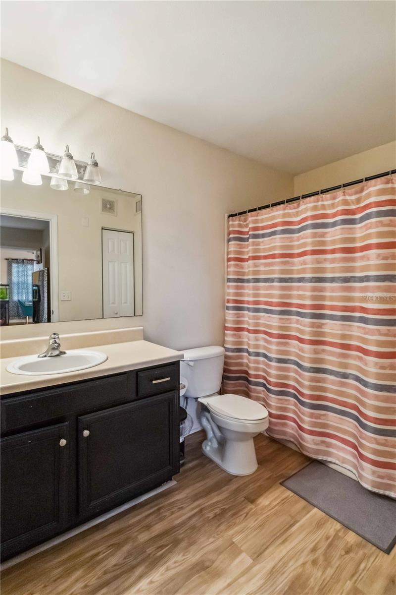 Image 20 of 40 For 1000 Villagio Circle 105