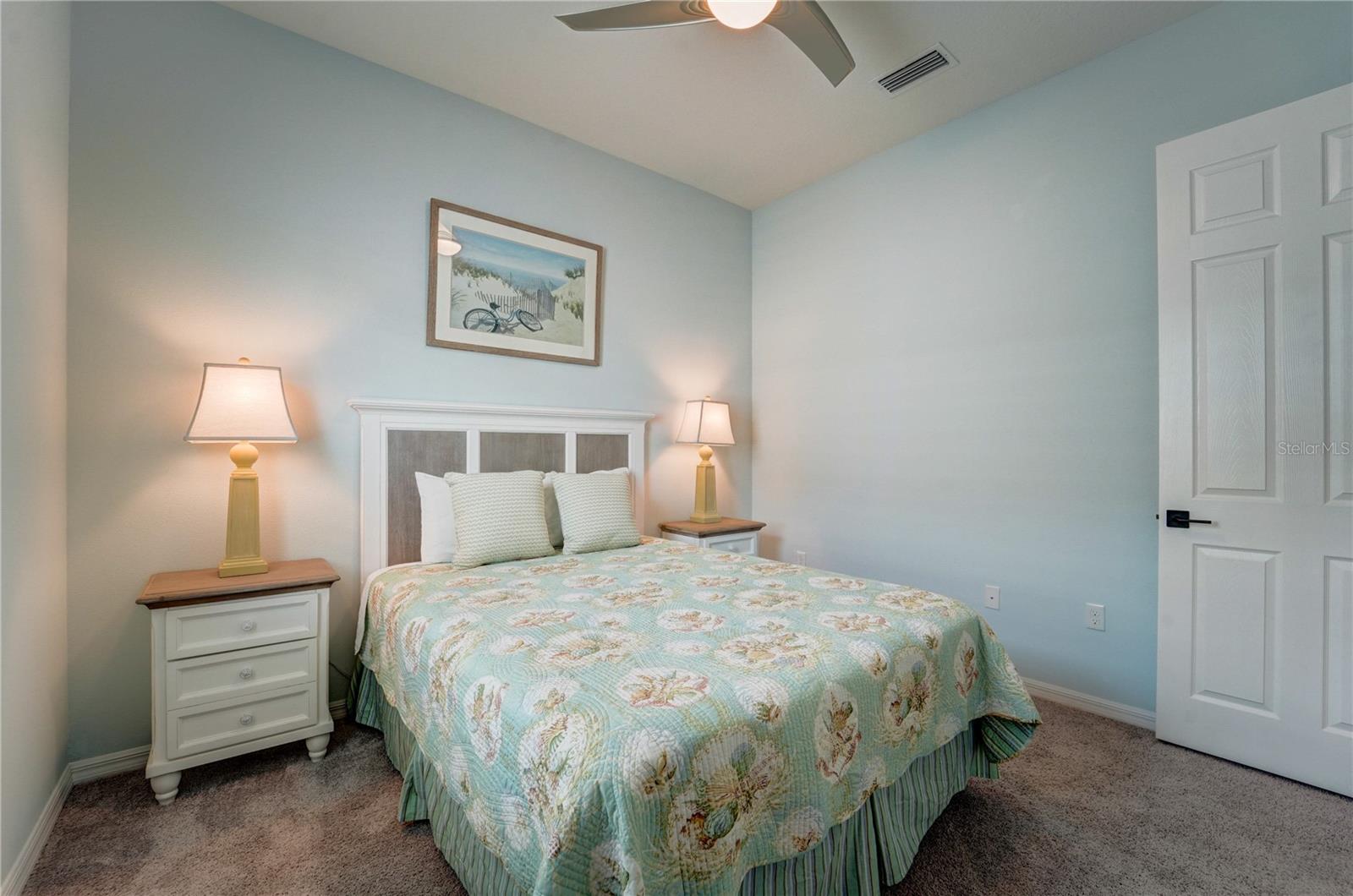 Listing photo id 12 for 8144 37th Avenue Circle W