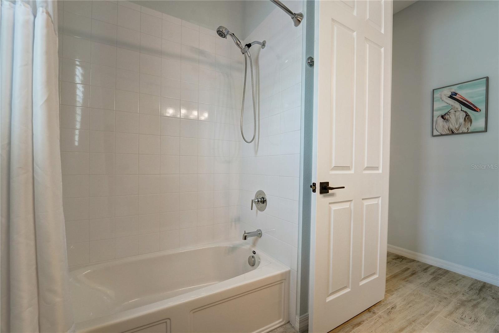 Listing photo id 24 for 8144 37th Avenue Circle W