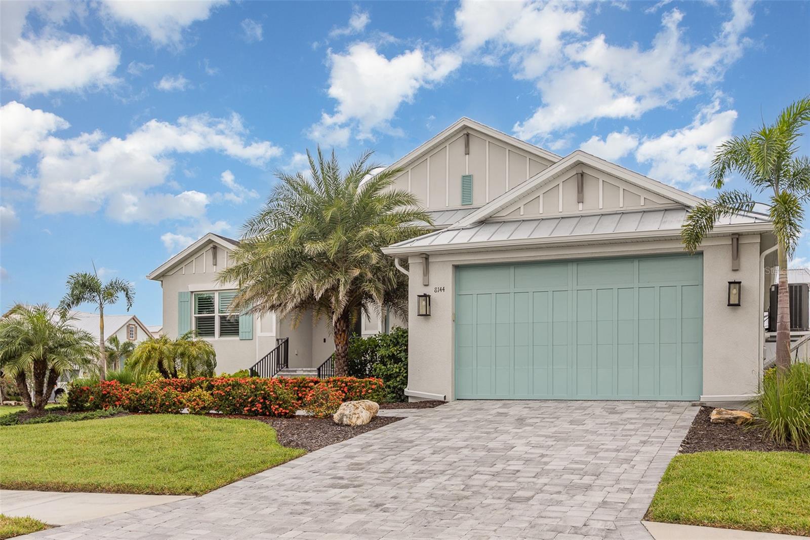 Listing photo id 33 for 8144 37th Avenue Circle W