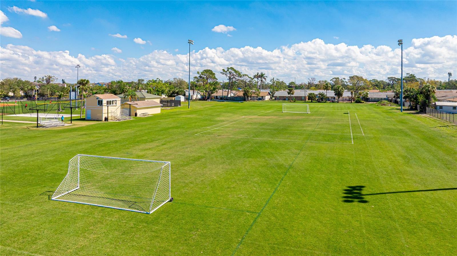 Listing photo id 44 for 8144 37th Avenue Circle W