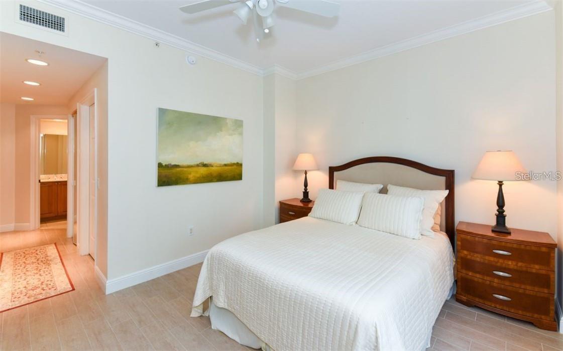 Image 6 of 17 For 100 Central Avenue C517