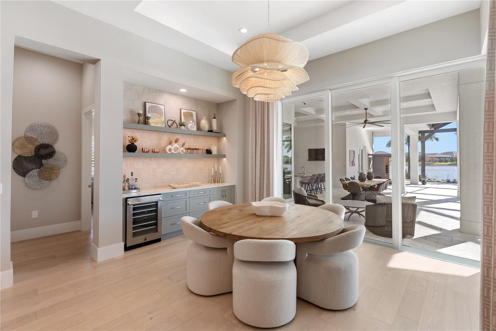 Image 29 of 92 For 17014 Clearlake Avenue